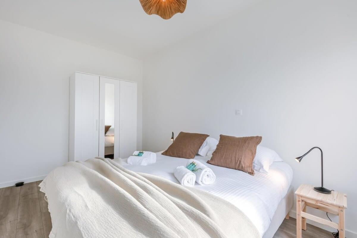 Huswell - Lovely New Apartment At The Harbor + Parking Брюгге Экстерьер фото