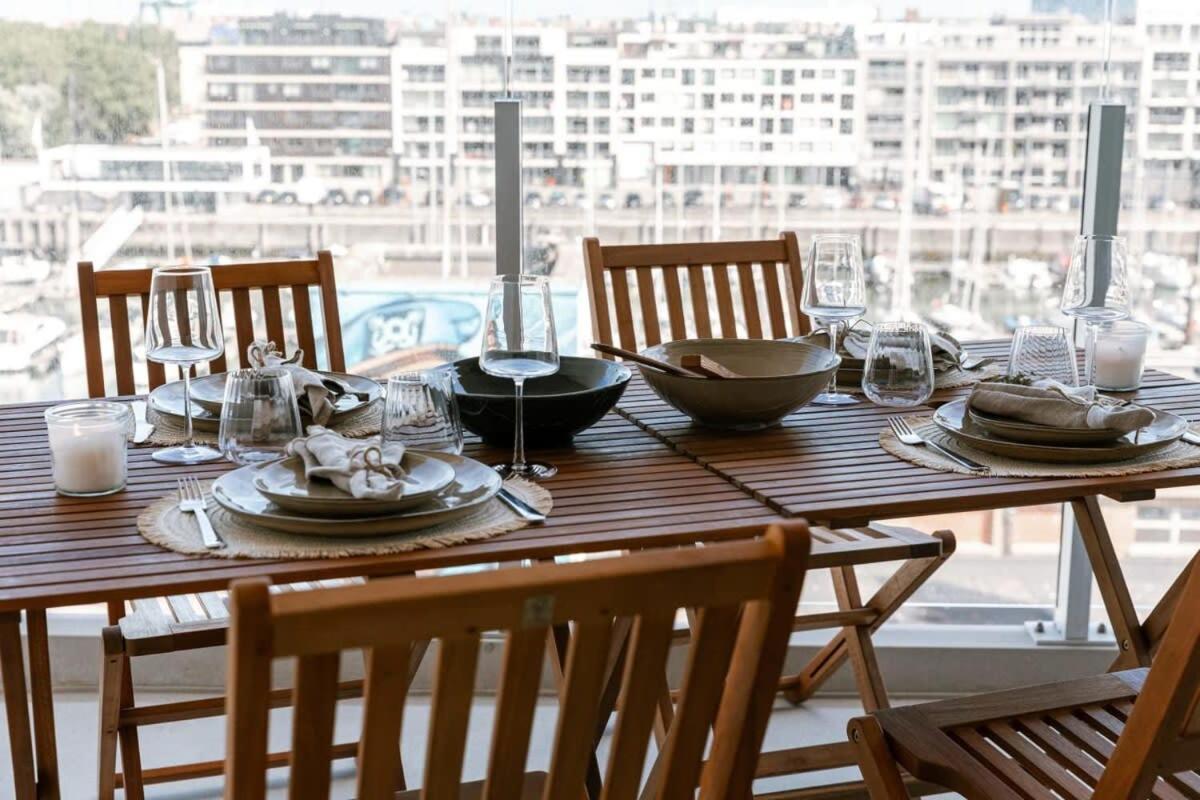 Huswell - Lovely New Apartment At The Harbor + Parking Брюгге Экстерьер фото