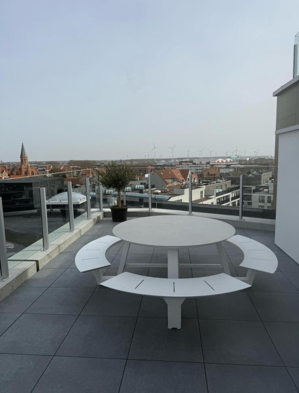 Huswell - Lovely New Apartment At The Harbor + Parking Брюгге Экстерьер фото